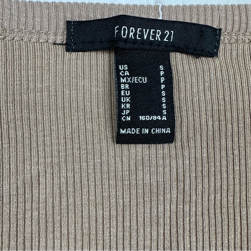 Forever 21 Long Sleeve Ribber Crop Top - Picture 4 of 6